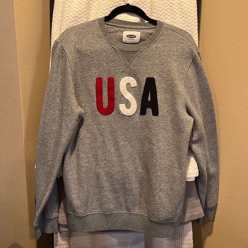 USA crewneck